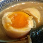 中華蕎麦 とみ田 - 煮卵アップ
