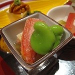 臼杵ふぐ 山田屋 - 空豆、蟹、筍の土佐酢和え