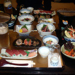 Harada Nouen - 法事、新年会、各種飲み会などに時利用しています。料理も予算に応じてくれます。写真に載っていませんがこの後大きな海老フライとタラの西京焼き〆にうどんが出ました。
