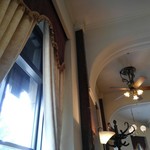 カフェドゥラプレス - カフェの店内