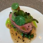 プレヴナンス - シャラン鴨 上質の鴨。火入れもいい。万願寺唐辛子も美味しい。満足。