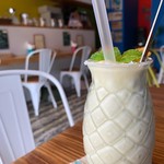 エムクルーカフェ