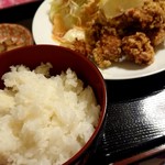 らいふ - 料理写真:から揚げ定食800円