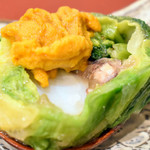 藤緒 - 春キャベツの海鮮巻き生うにのせ