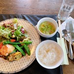 K.Cダイニング - 国産肉手ごねロコモコ 1200円