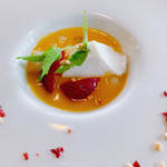 K.Cダイニング - デザートのタピオカとココナッツのブランマンジェ.マンゴーソース