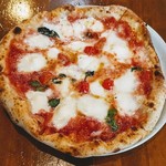 ナポリピッツア研究所イルフォルノドーロ - 菊池マルゲリータW
