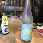 酒場 犬島 - めろめろメロンという日本酒をジンジャーエールで割ってもらいました(^^)