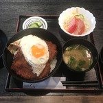 Tonkatsu Aji Dokoro Kura - Cランチ(ヒレカツ丼定食)