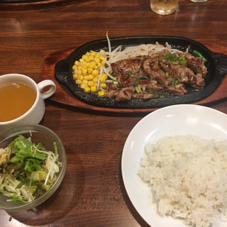 ステーキのくいしんぼ_0