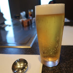 ステーキハウス Kふぁーむ - まずは生ビール