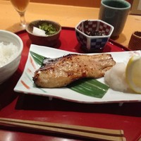 伊豆の旬 やんも 南青山店 - 