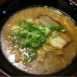 元祖山口らーめん 渾身の一杯 - 豚背脂ラーメン