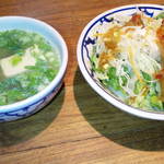 タイ料理レストラン ラナハーン - セットのサラダとスープ