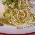繁ちゃんラーメン - 麺とスープ