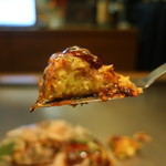 鉄板焼きaja彩 - お好み焼き（ぶた・いか）リフトアップ