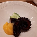 山もと - タコの柔らか煮