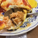 お食事の店 キッチンカロリー - 黒い物体を発見！