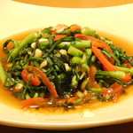 Stir-fried seasonal vegetables and meat