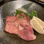 月島焼肉 牛タン処 兎月 - 