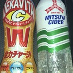 ファミリーマート - ドリンク写真:デカビタC 129円 三ツ矢サイダー 129円