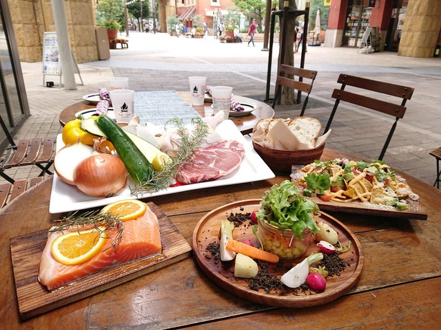 The Camp Cafe Grill 川崎 ダイニングバー 食べログ