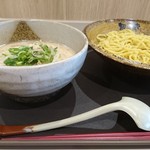 越後秘蔵麺　無尽蔵 - つけ麺白ごま味