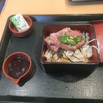 Nakau - 黒毛和牛ローストビーフ丼ミニ