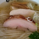 ジャンクストーリー 本店 - ●ﾗｰﾒﾝ 塩のｷﾗﾒｷ(冷)1000＋ﾄｯﾋﾟﾝｸﾞ半熟味玉 120 =1,120円 2019年08月