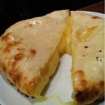 グルガオン - チーズクルチャ