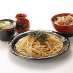 Japanese-style extra-thick Chinese Tsukemen (Dipping Nudle) (with mini fried chicken bowl)