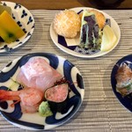 Washoku Kafe En - 炊き合わせ、揚げ物、焼き物、お刺身