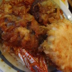 大村庵 - 天丼セットの天丼（海老２本、茄子、しし唐、さつま芋、椎茸）