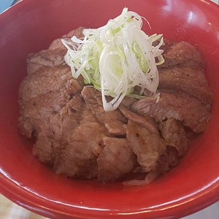 霜降牛ステーキ千 - 期間限定？で500円のステーキ丼