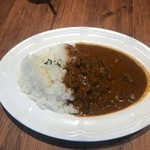 zaguriruma-ketto - ステーキ屋のスパイスカレー＆サラダ（１０００円）