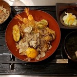 Naniwa Tempura Ishin - お漬物もお吸い物も何気に旨い❗