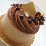 パティスリー・スリール - 料理写真:ショコラヴァニーユ（450円）♪ひとくちで恋に落ちます。