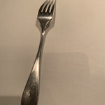 AKI NAGAO - 『和歌山 鴨肉－朴葉包み 玄米味噌と黒オリーブのタッブナード』用