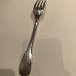 AKI NAGAO - 『クレープシュゼット－柑橘の香りと熱々クレープ ほうじ茶のグラス』用