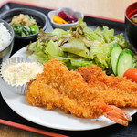 ろーどるーぱ - エビフライ定食