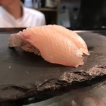 立ち寿司 杉尾 - カンパチ（150円）