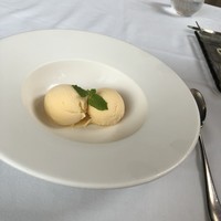 RESTAURANT DAZZLE - 