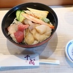 おたる千成 - 料理写真:生ちらし(狩勝) 2019.7月