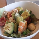 キッチンイナバ - アボカドのサラダ