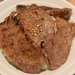 神田焼肉 俺の肉 - 