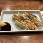 Sumiyaki Izakaya Tanuki - 餃子