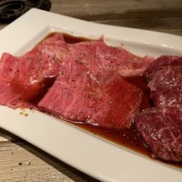 代官山焼肉 kintan - タレ肉は黒毛和牛ミスジ、仙台牛上カルビ、牛ハラミ。