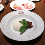 OSTERIA dieci - ブッラータ