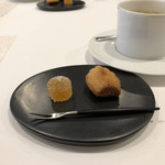 レストラン ラ・フロレゾン・ドゥ・タケウチ - 