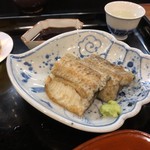 京はし なが尾 - うなぎの白焼き